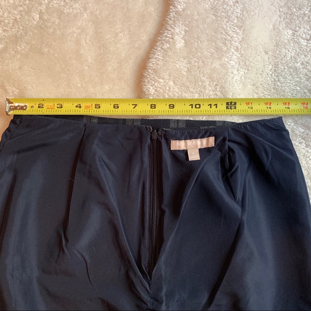 Banana Republic short skirt size 4 - Picture 3 of 4